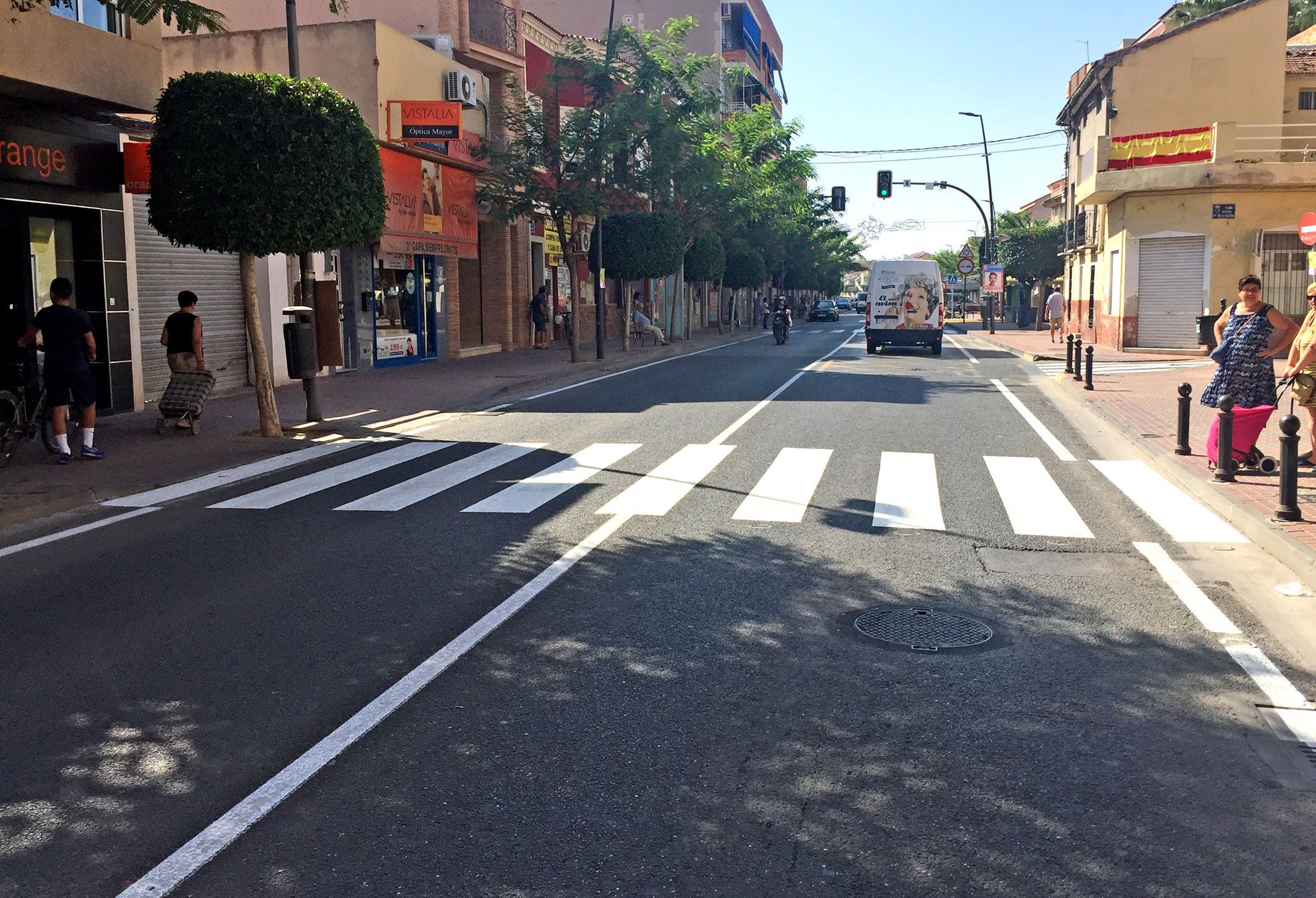 Renovada la señalización horizontal en la calle Mayor de Las Torres de Cotillas