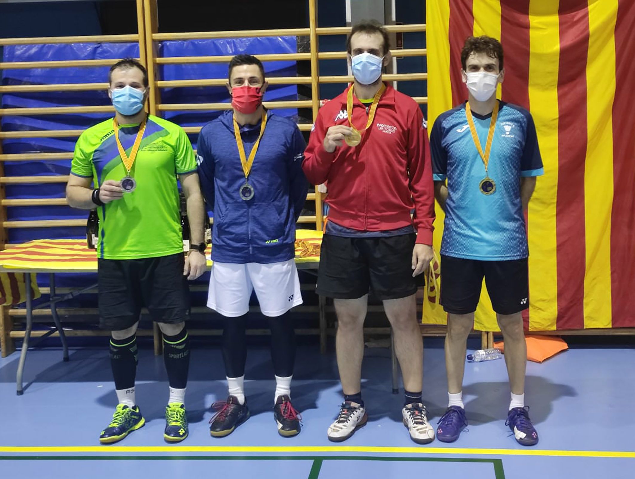 Gran actuación del Bádminton Las Torres en la prueba de Barcelona del circuito nacional senior4