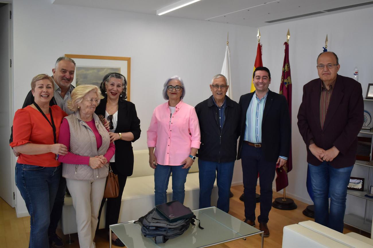 Las Torres de Cotillas homenajea al Tejuba por su aportación cultural al municipio