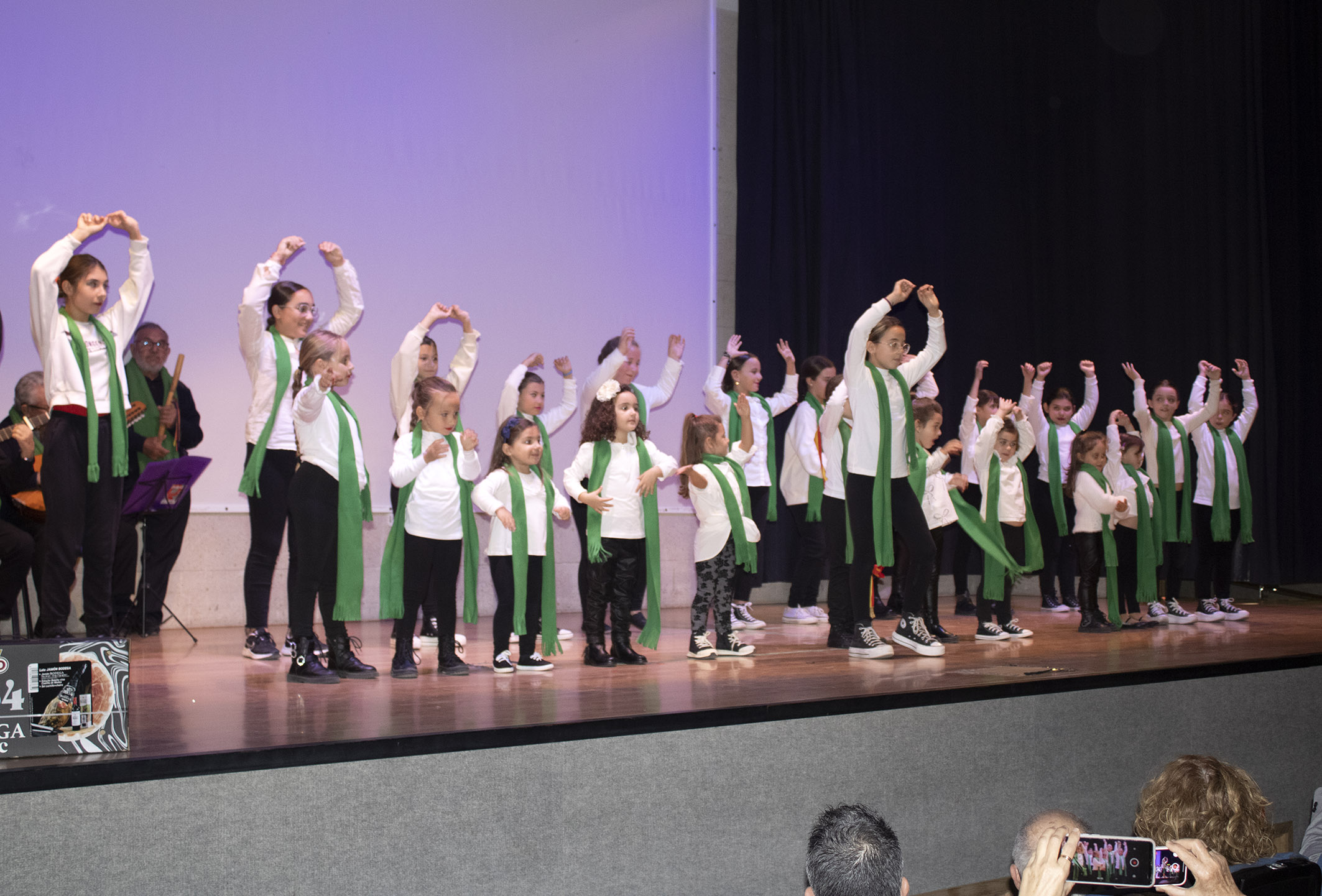 La peña Rincón Pulpitero celebra un año más su festival de Navidad