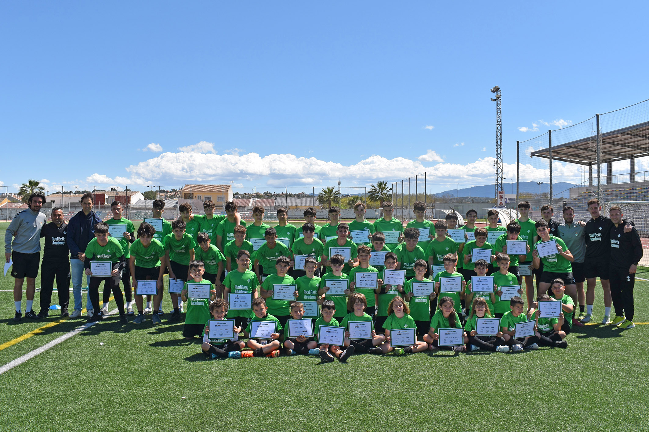 Concluye el campus infantil del Real Betis, tres días de entrenamiento profesional para unos 150 futbolistas