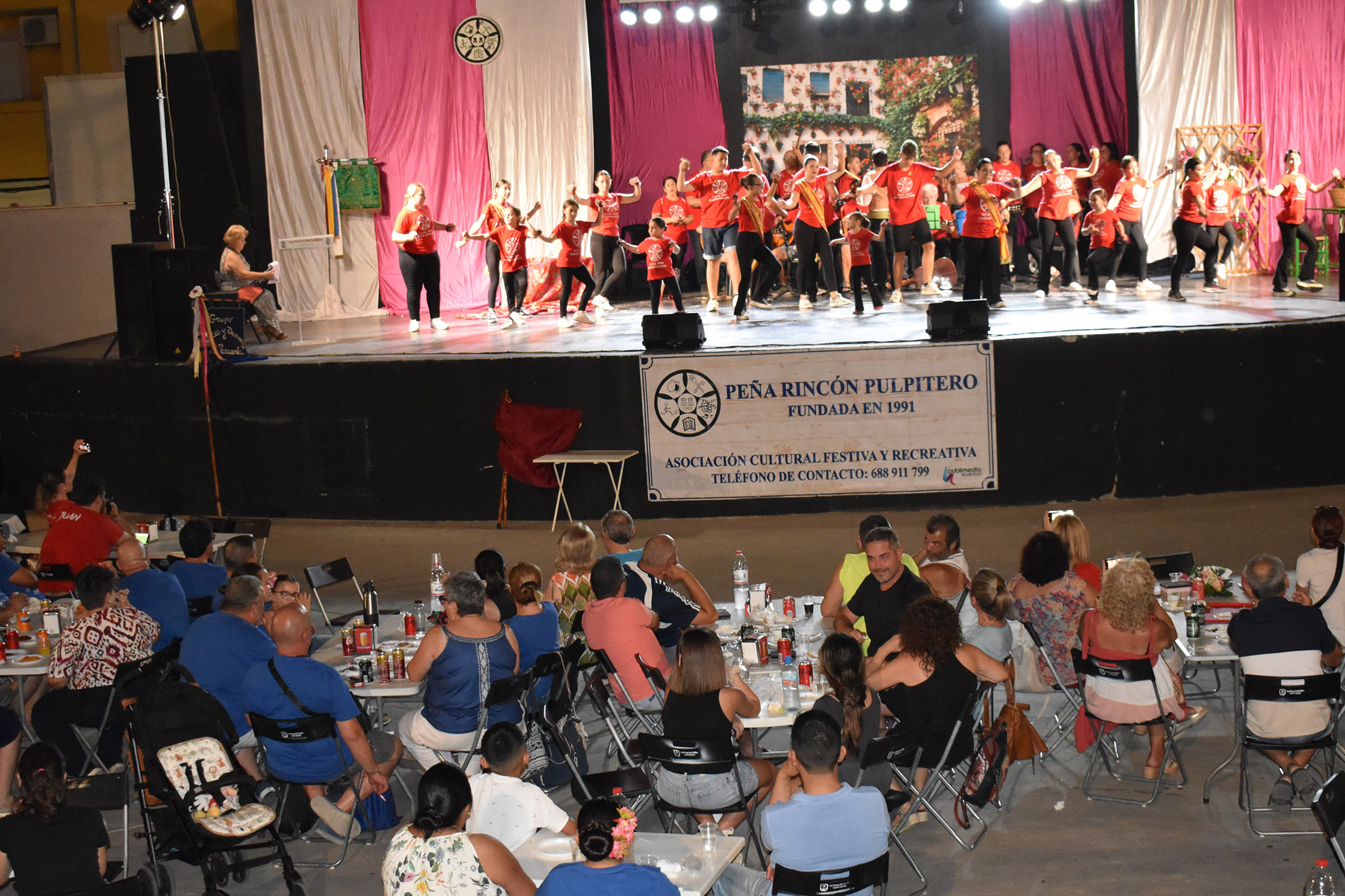 Arranca la XXXIV Semana Cultural de la peña Rincón Pulpitero con el festival de folklore infantil y juvenil Pedro Martínez Tovar