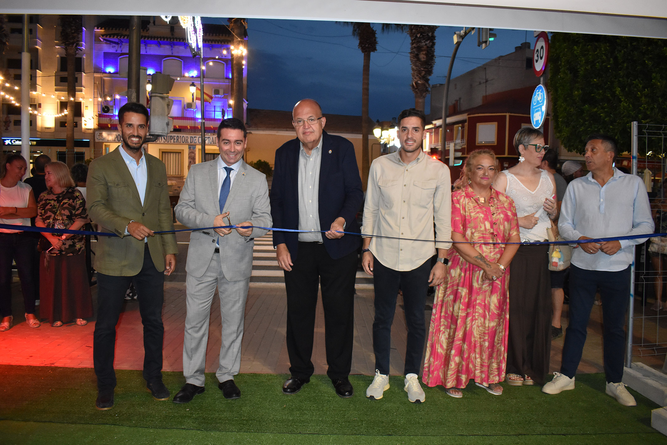 Las fiestas torreñas ya disfrutan de las mejores tapas y música en directo con la V Feria Gastro-Raspajo