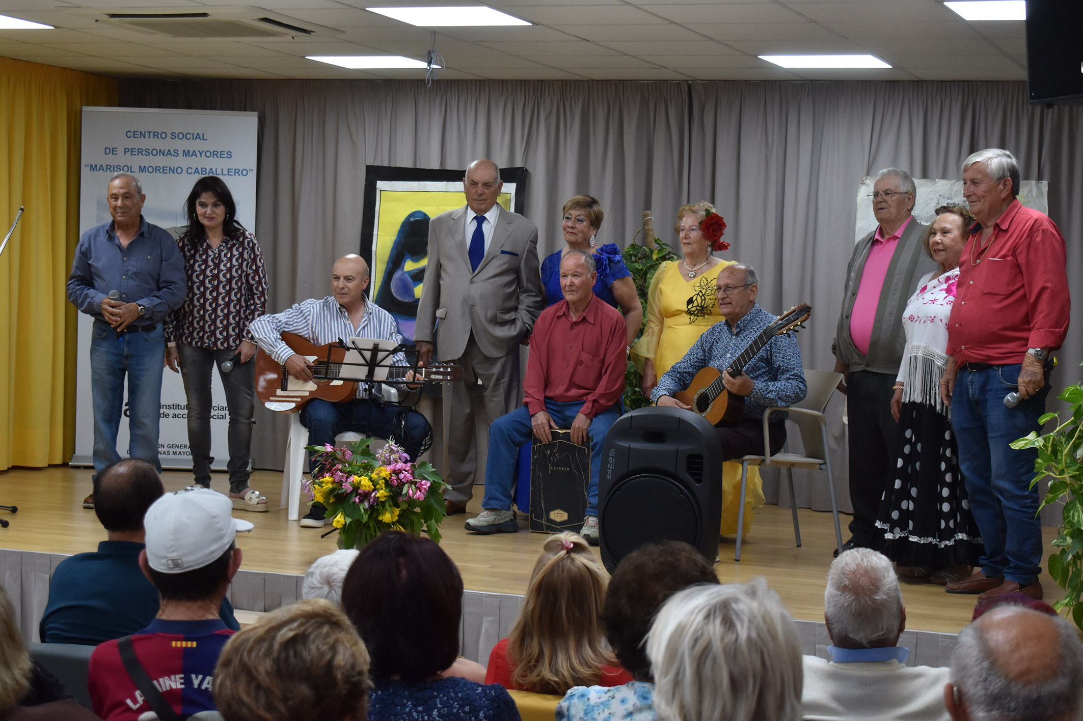 Los mayores torreños disfrutan de la II Gala Homenaje a la Madre