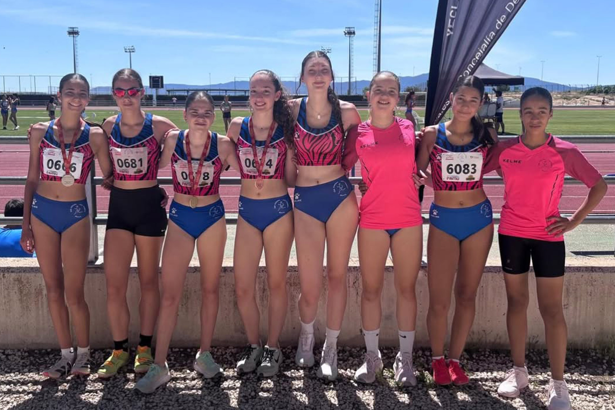 La escuela del Atletismo Las Torres suma 17 medallas en los campeonatos regionales sub-16, sub-20 y sub-23