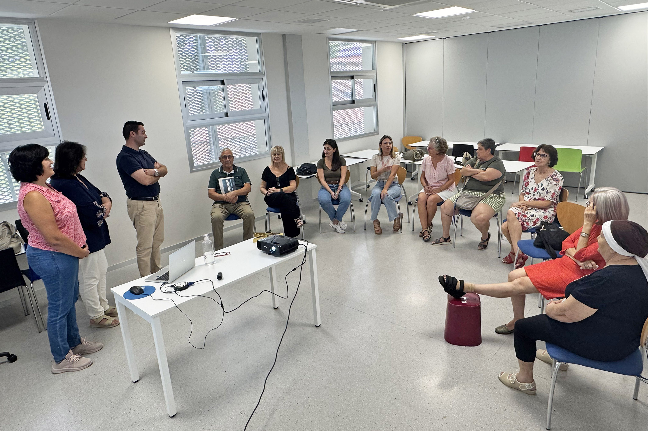 El voluntariado torreño participa en un taller formativo de conocimiento y cuidado propio