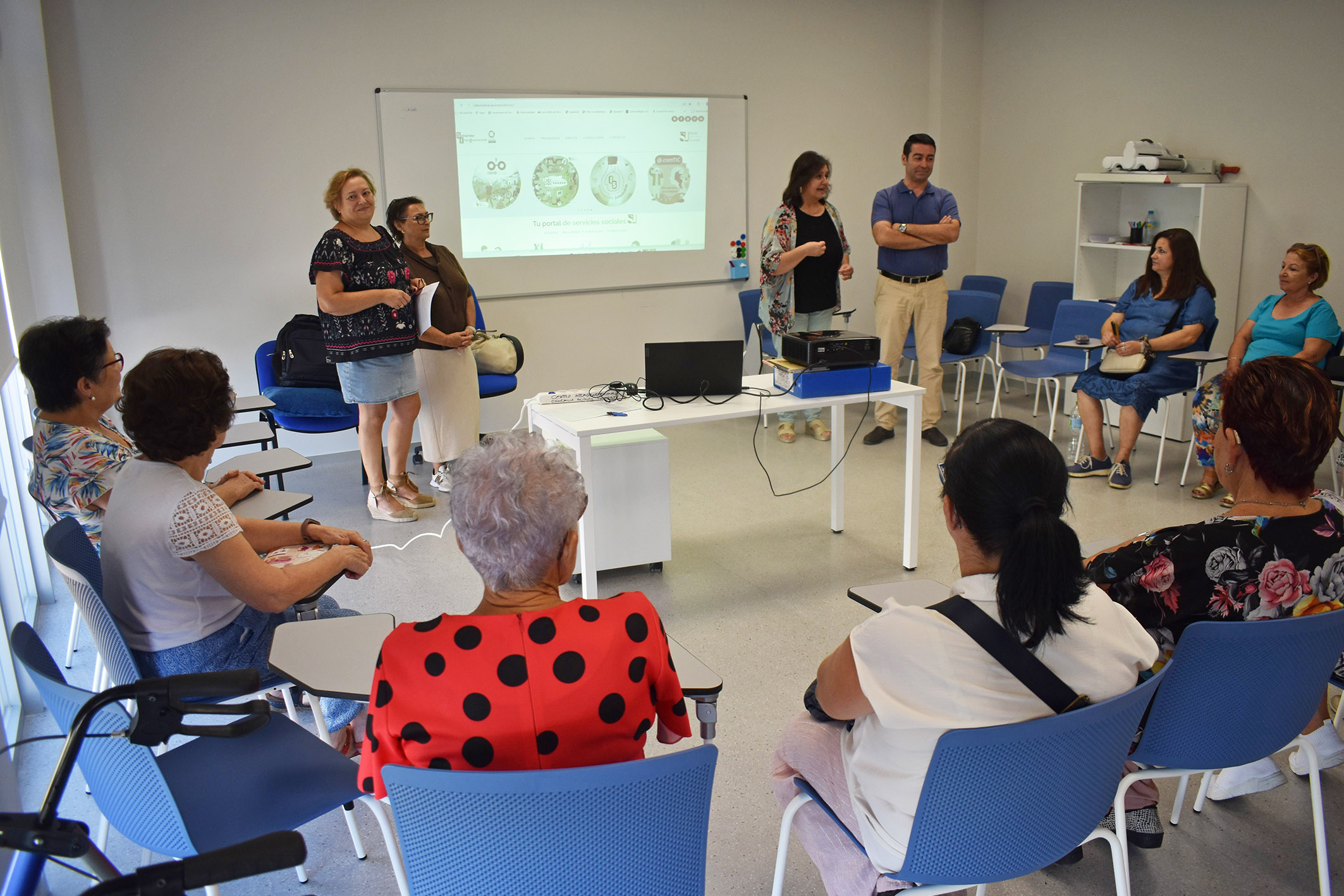 Un taller gratuito ayudará a prevenir entre las personas mayores la soledad no deseada 