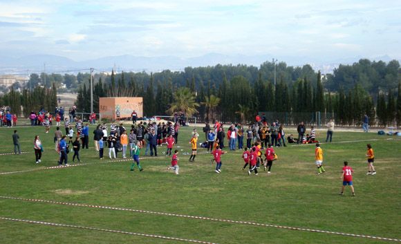 200 ni+¦os y ni+¦as en el II Campeonato de Escuelas de Rugby FERRMUR disputado en Las Torres de Cotillas 1
