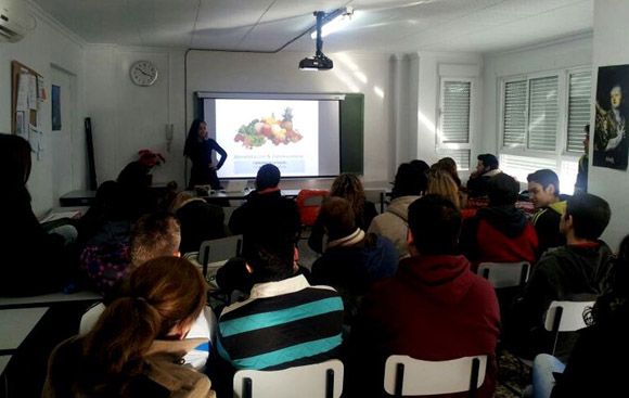 semana_de_la_salud_centro_fp_la_salceda_-_charla_salud_1
