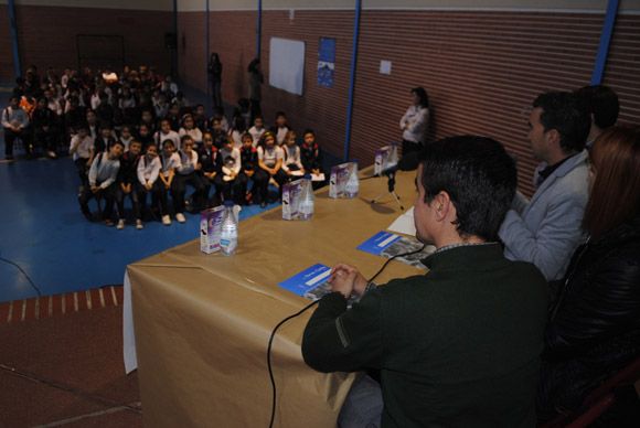 Casi 700 atletas participar+ín en el cross escolar 2014 de Las Torres de Cotillas4