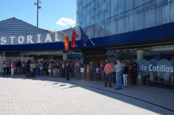 El Ayuntamiento torreño decreta tres días de luto por el atropello mortal de un niño de 4 años