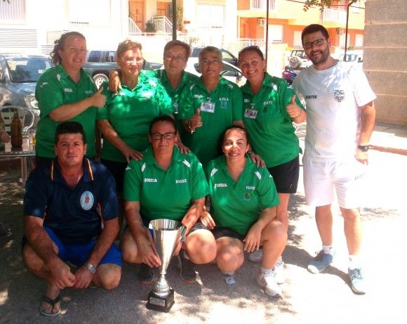 El Club Petanca La Salceda, campeón de la liga regional femenina