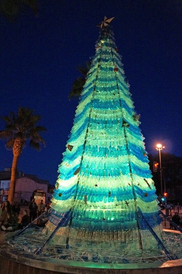 La Navidad y el reciclaje se dan la mano para iluminar y llenar de magia Las Torres de Cotillas