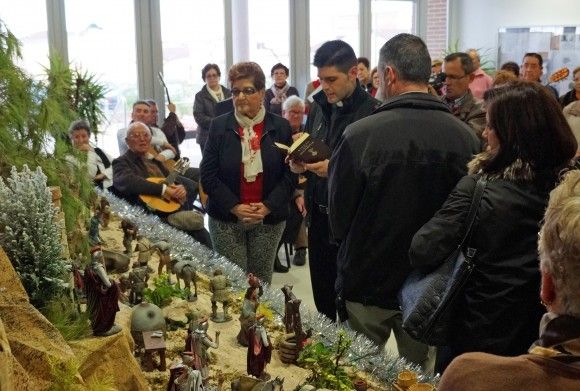 Ya se puede visitar el Belén del Centro de las Personas Mayores torreño 3