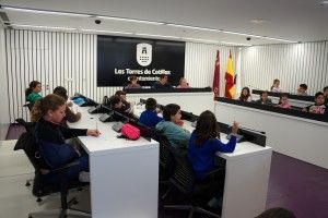 El CEIP “San Pablo” de Murcia visita de nuevo el Ayuntamiento torreño3