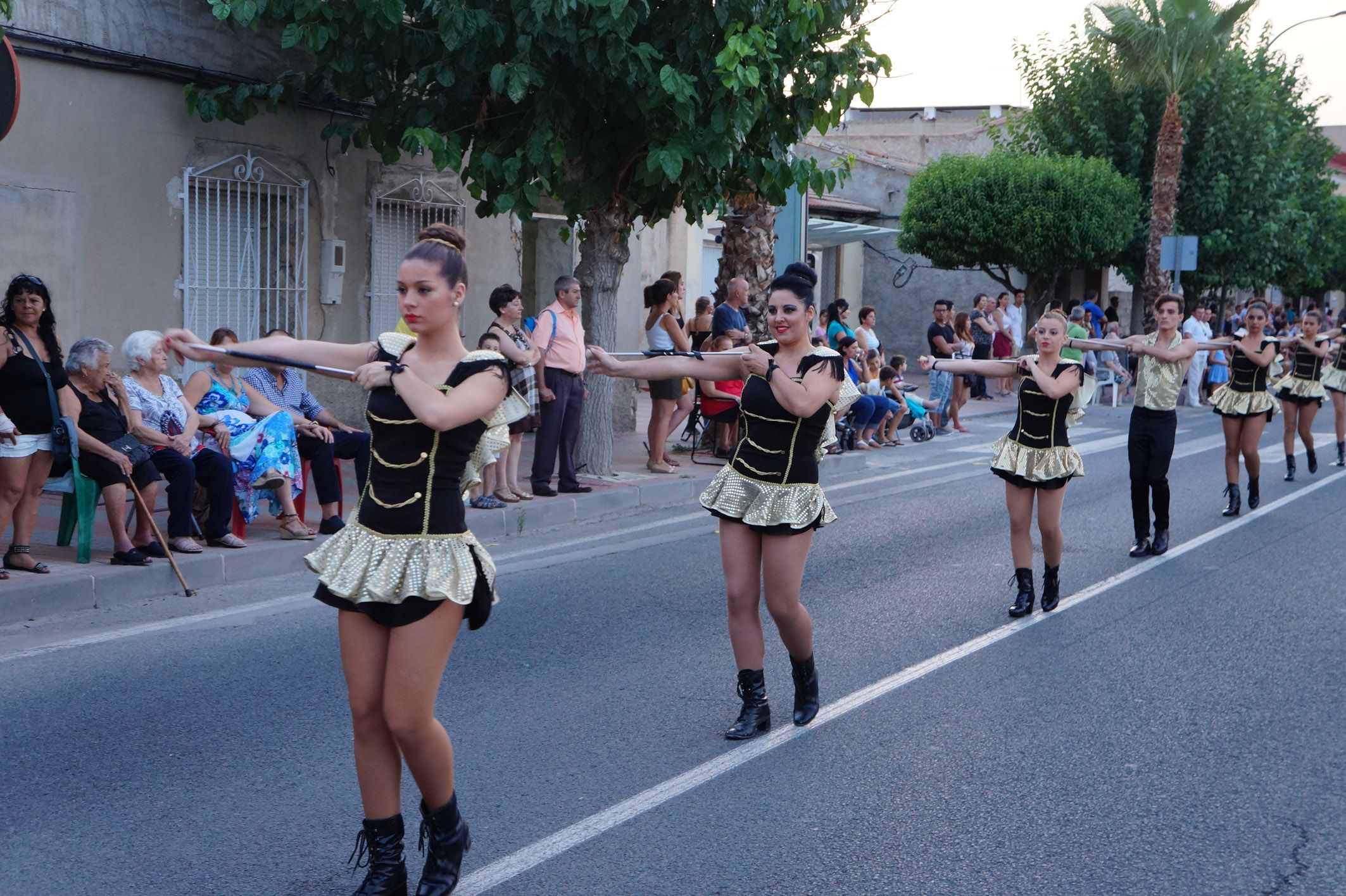 Desfile de carrozas y comparsas - Fiestas Las Torres de Cotillas5