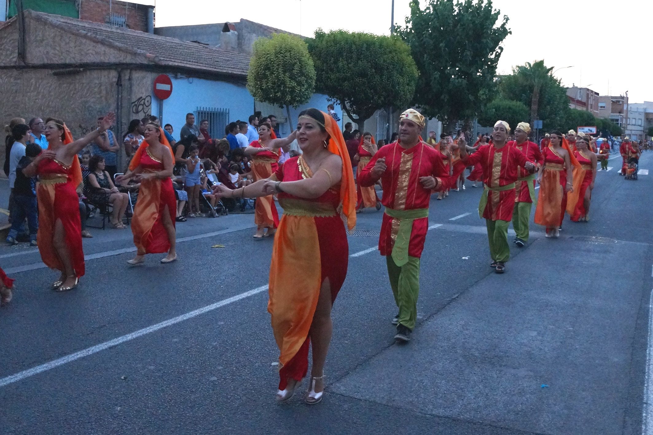 Desfile de carrozas y comparsas - Fiestas Las Torres de Cotillas9