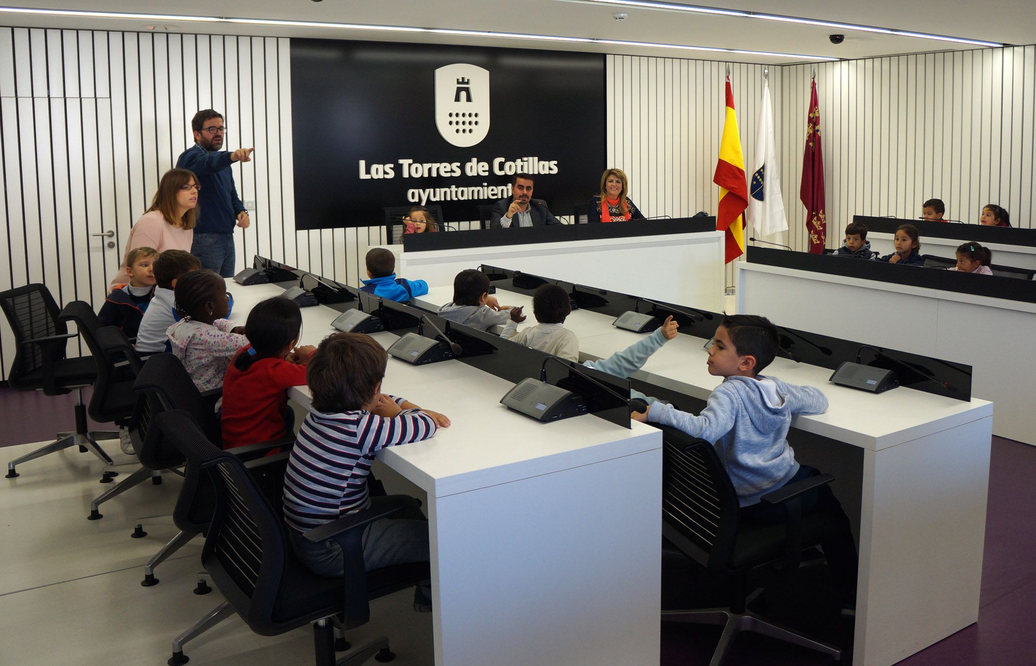 Pleno infantil para celebrar la Constitución en Las Torres de Cotillas