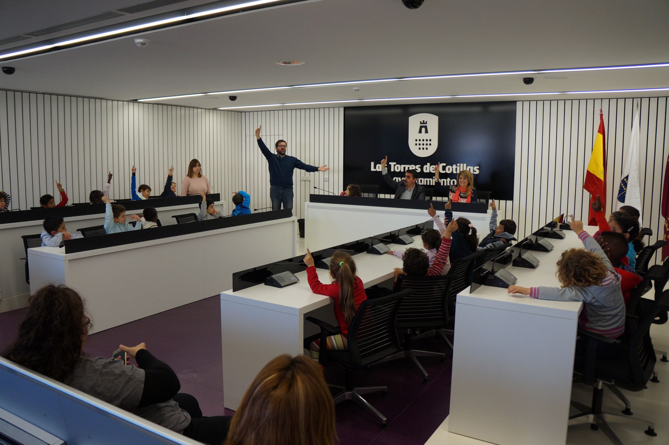 Pleno infantil para celebrar la Constitución en Las Torres de Cotillas2