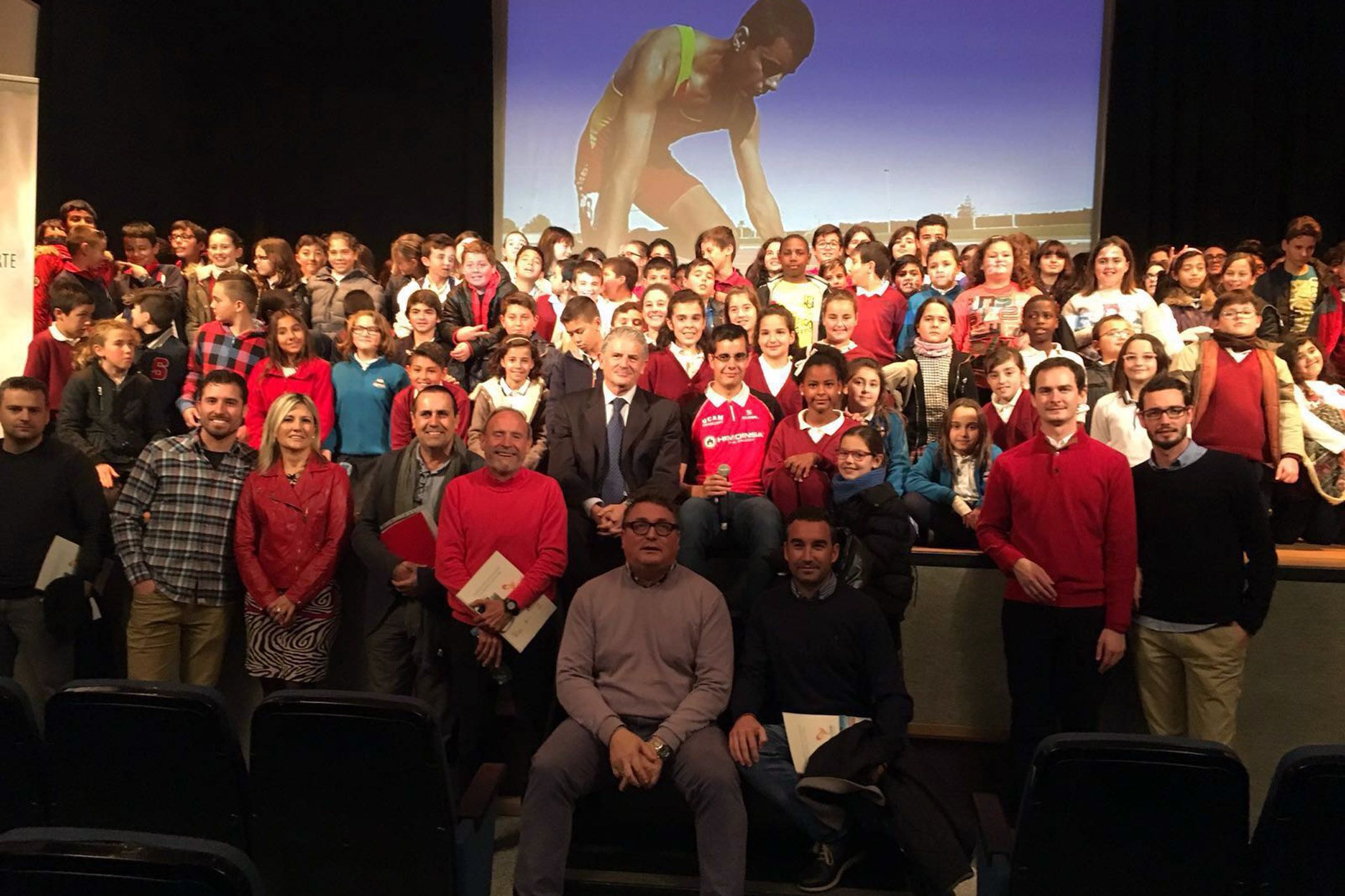 Arranca con el atleta paralímpico Lorenzo Albaladejo un proyecto regional de promoción escolar de los valores de los deportistas de alto nive8