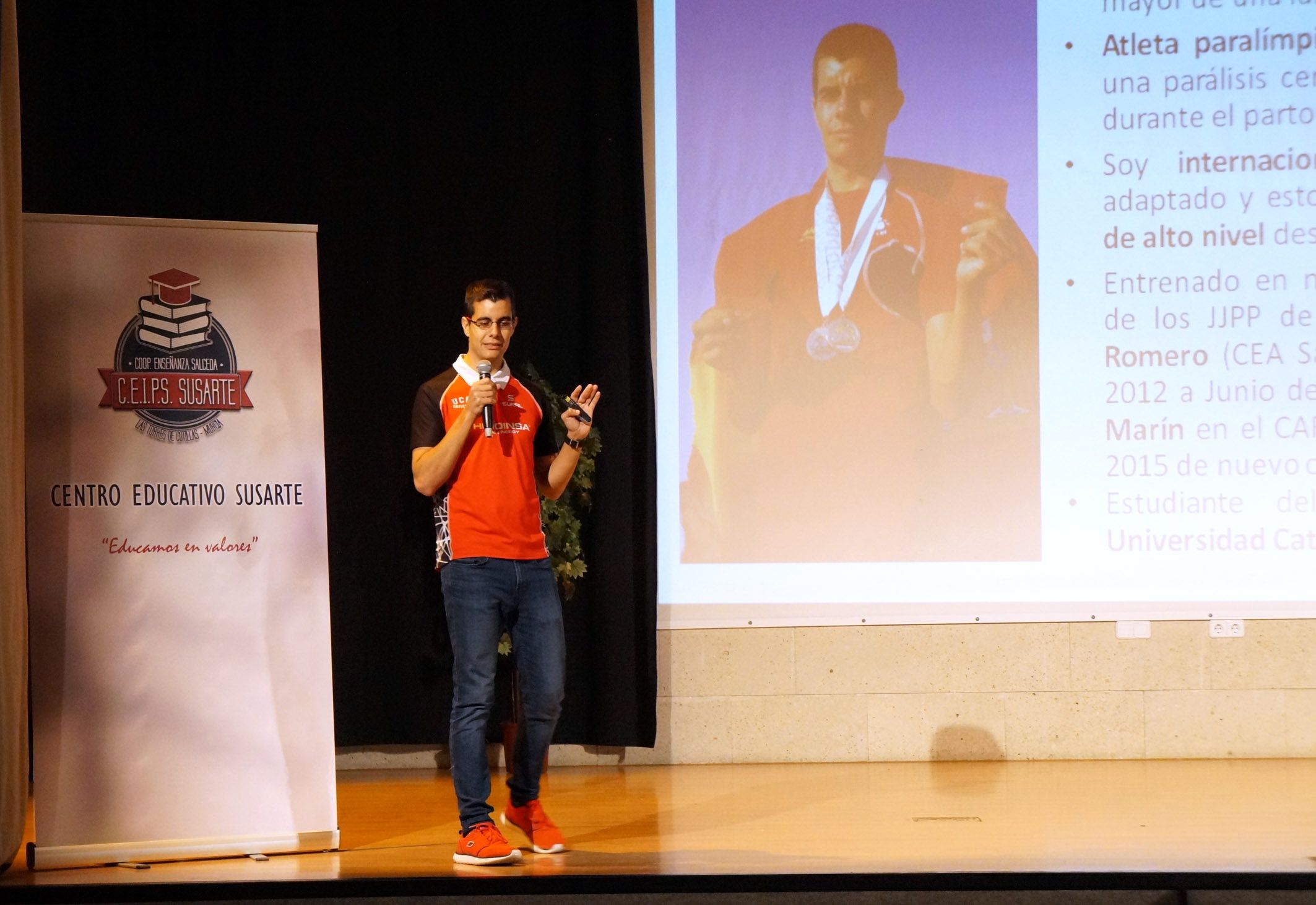 Arranca con el atleta paralímpico Lorenzo Albaladejo un proyecto regional de promoción escolar de los valores de los deportistas de alto nivel