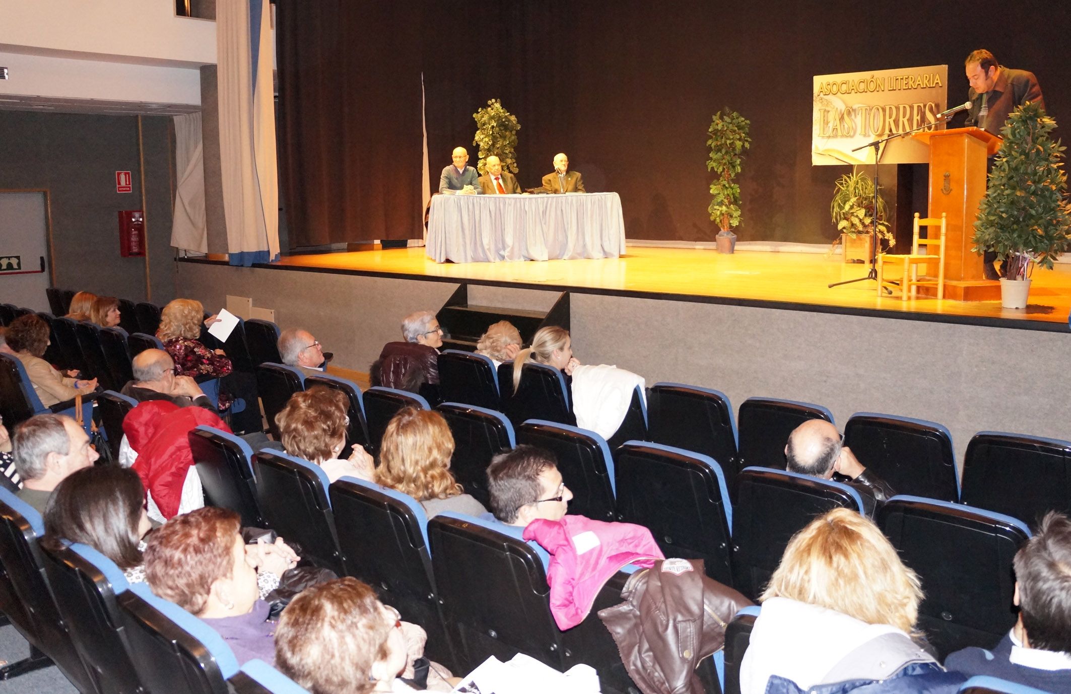 El poemario Ecos del Silencio de José Ríos, protagonista de los Jueves Literarios torreños5