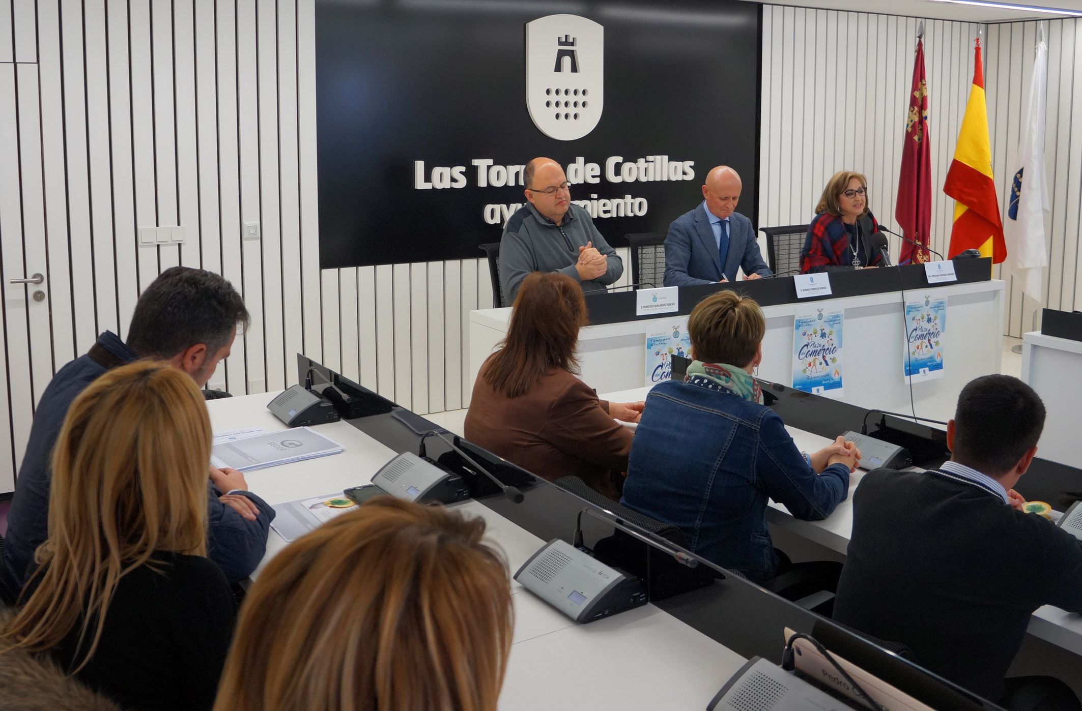 La “Plaza del Comercio” se instala por primera vez a Las Torres de Cotillas2
