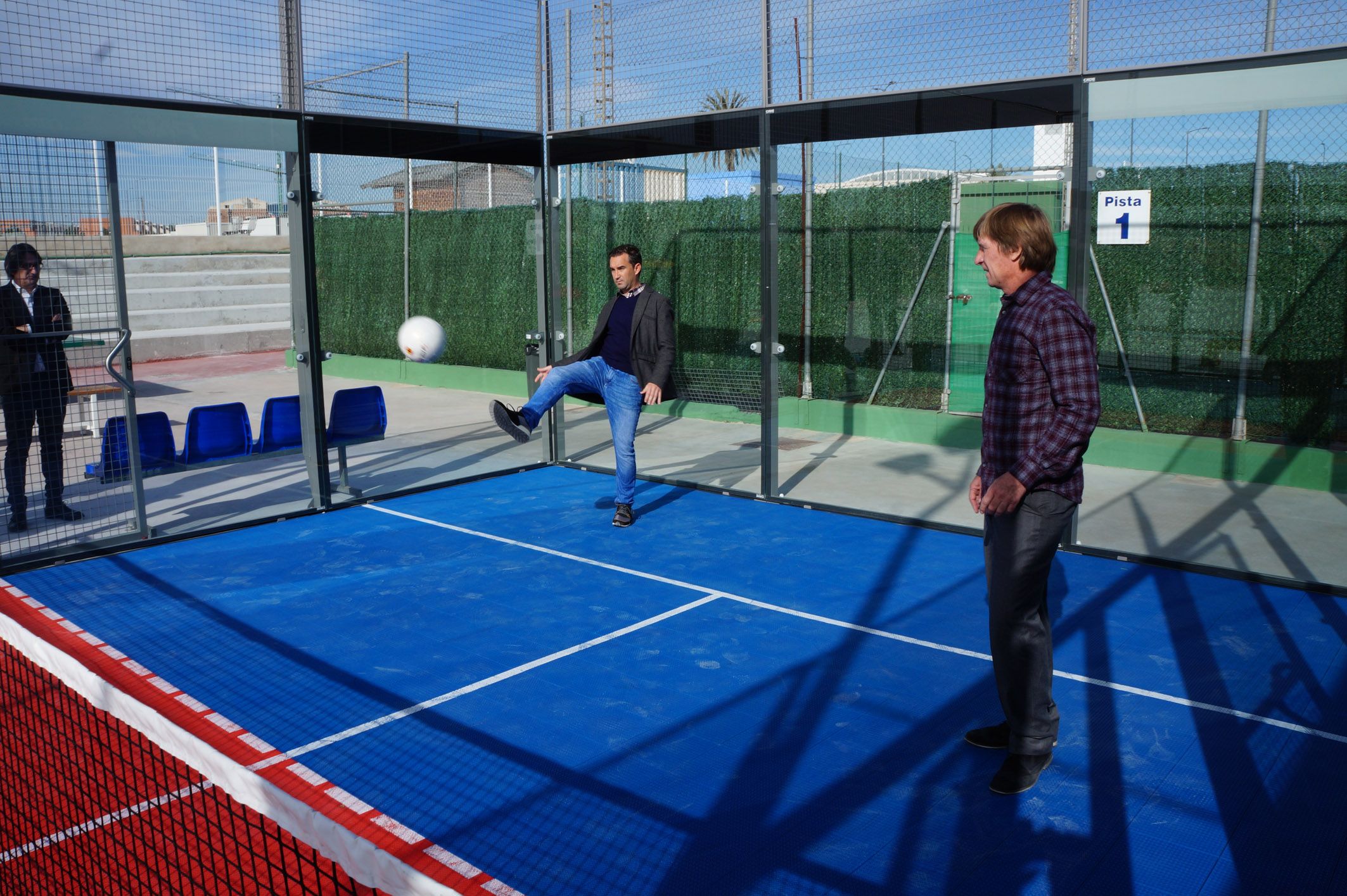 Las Torres de Cotillas inaugura la primera pista de pádbol de la Región de Murcia3