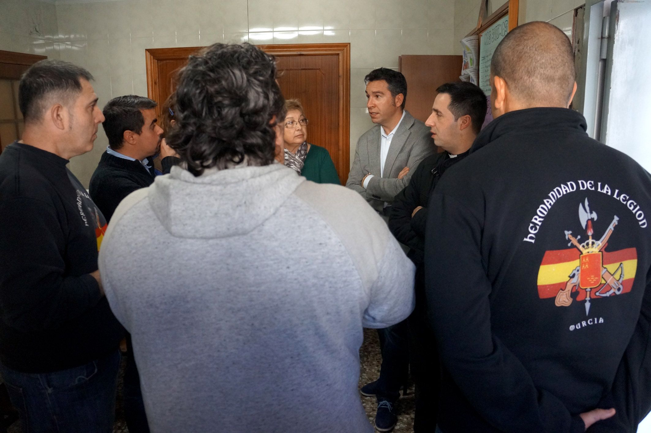 La Hermandad de la Legión Española de la Región de Murcia dona cerca de 300 kilos de alimentos a la Parroquia y Cáritas2