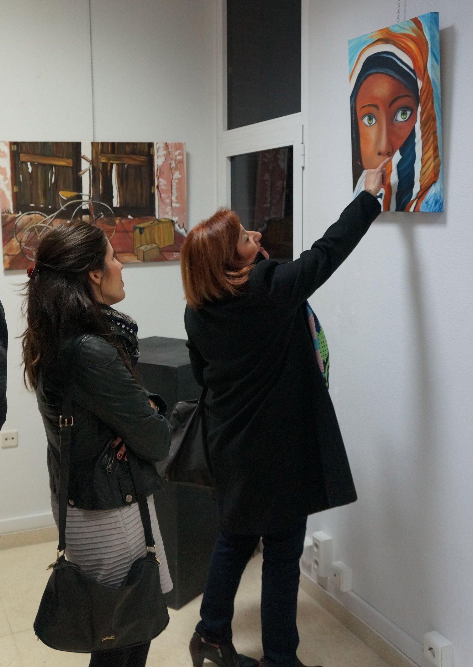 La asociación Isabel González inaugura la muestra de su taller de pintura por el 8 de marzo3