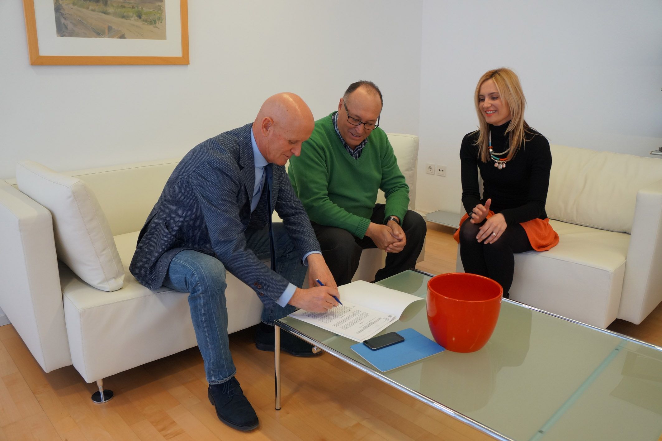 Renovado el convenio de cesión del museo de la Semana Santa torreña