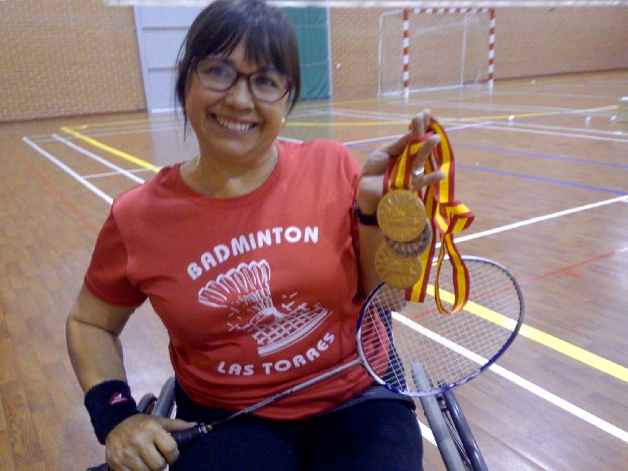 Amalia Martínez, del Club Bádminton Las Torres, se cuelga dos oros y una plata en el Nacional de parabádminton