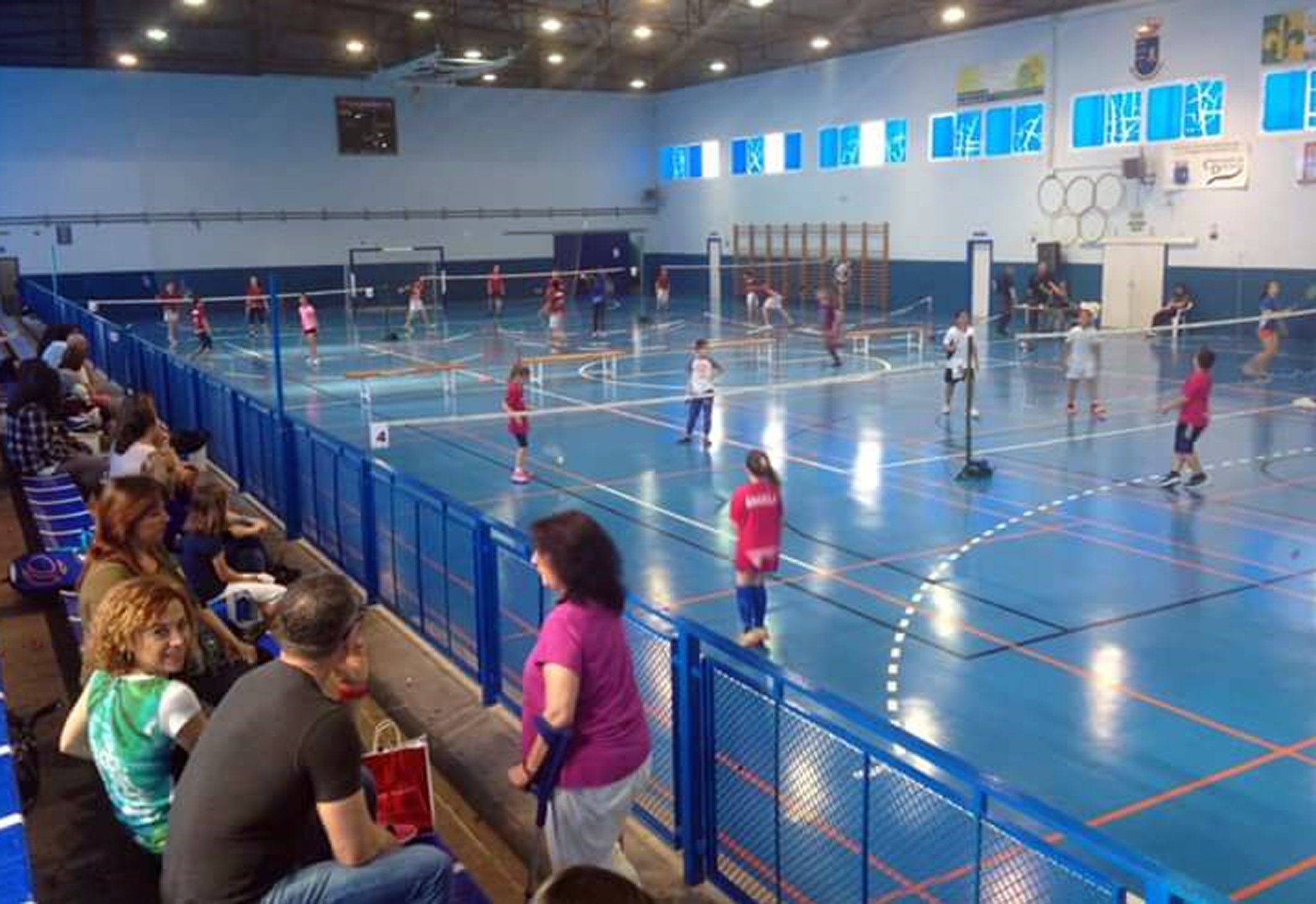 Cerca de 70 jugadores participaron en Las Torres de Cotillas en el circuito interescuelas regional de bádminton 2