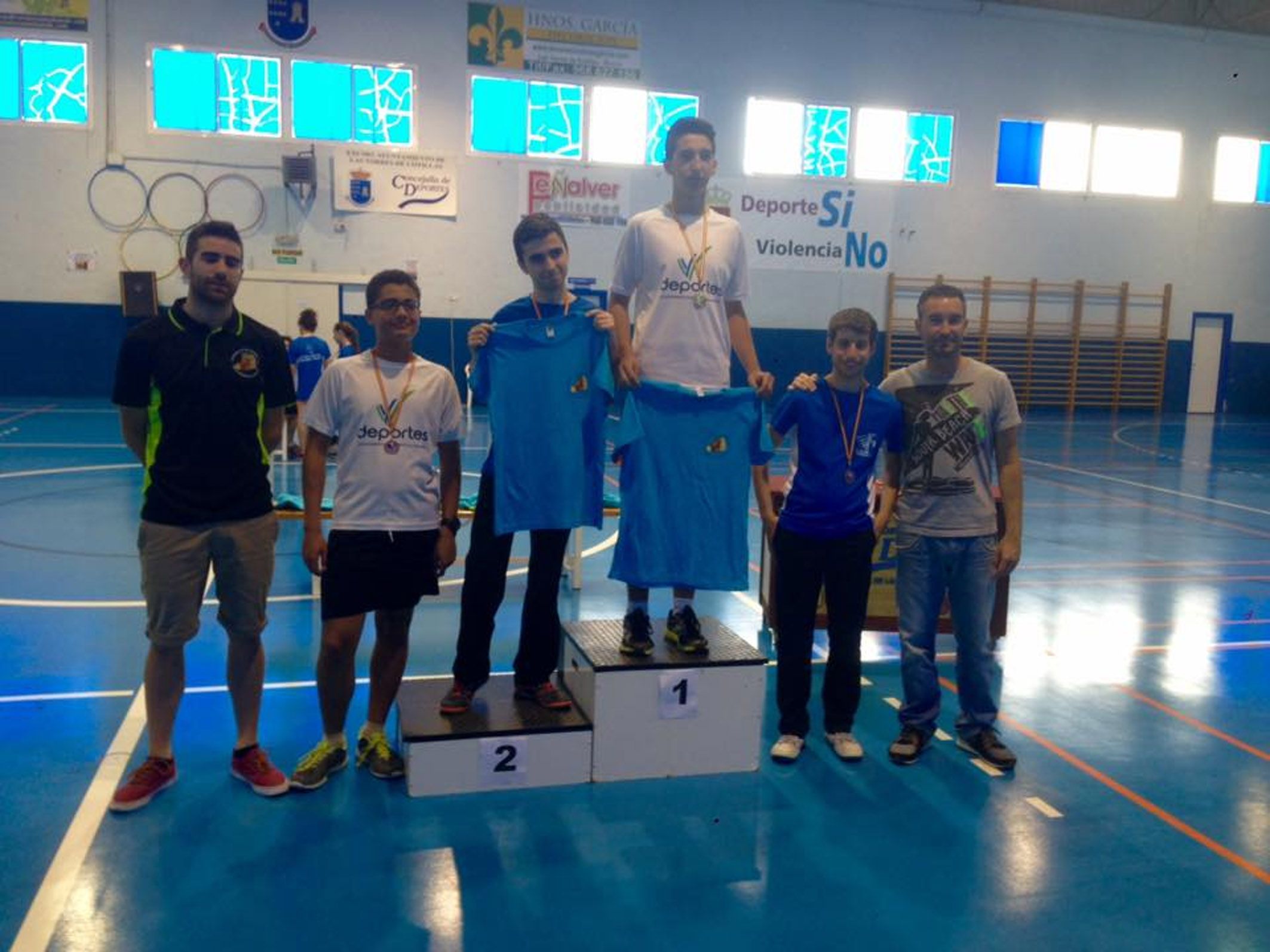 Cerca de 70 jugadores participaron en Las Torres de Cotillas en el circuito interescuelas regional de bádminton 4