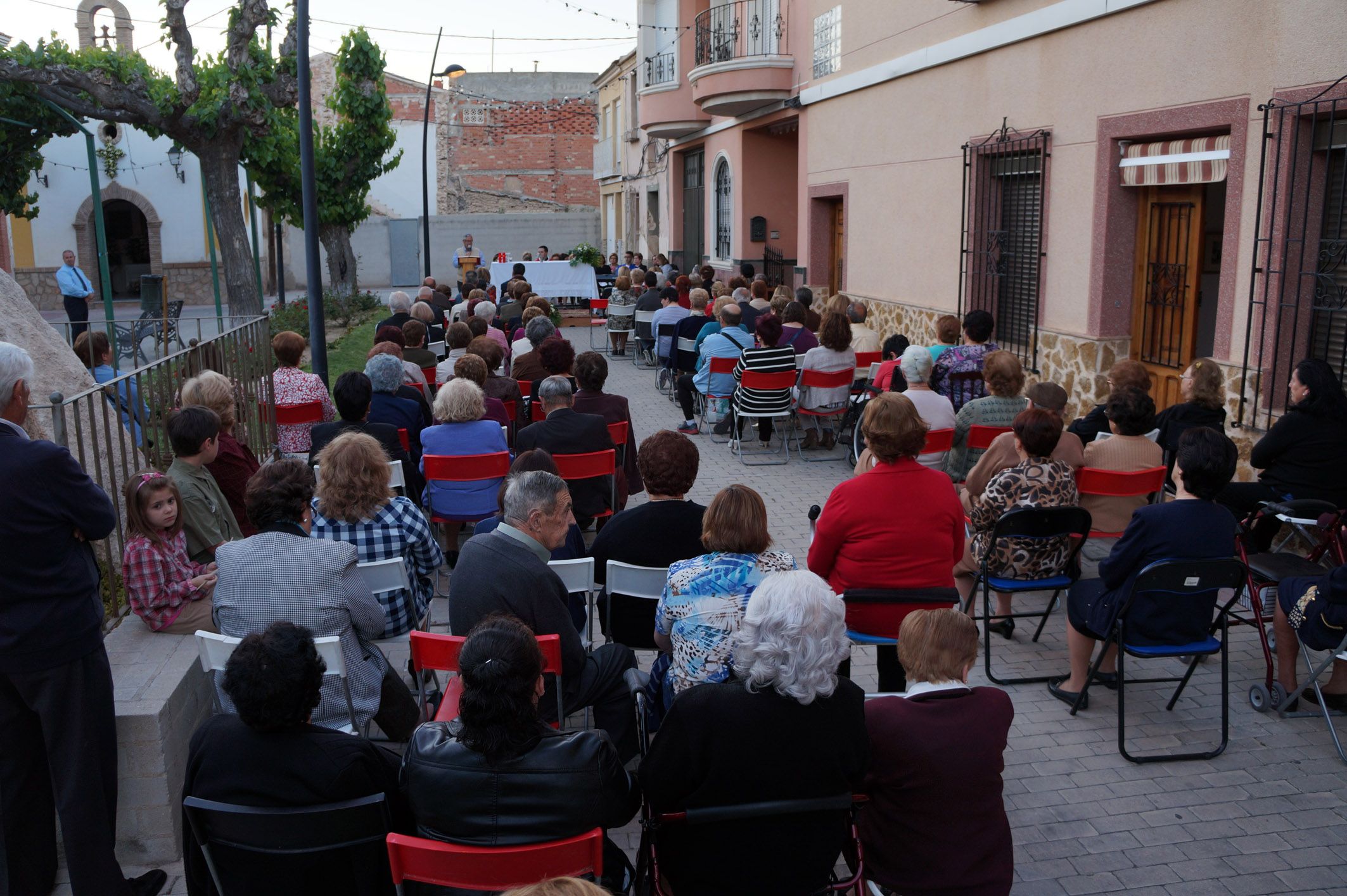 El barrio torreño de La Cruz celebró la onomástica de su patrona2