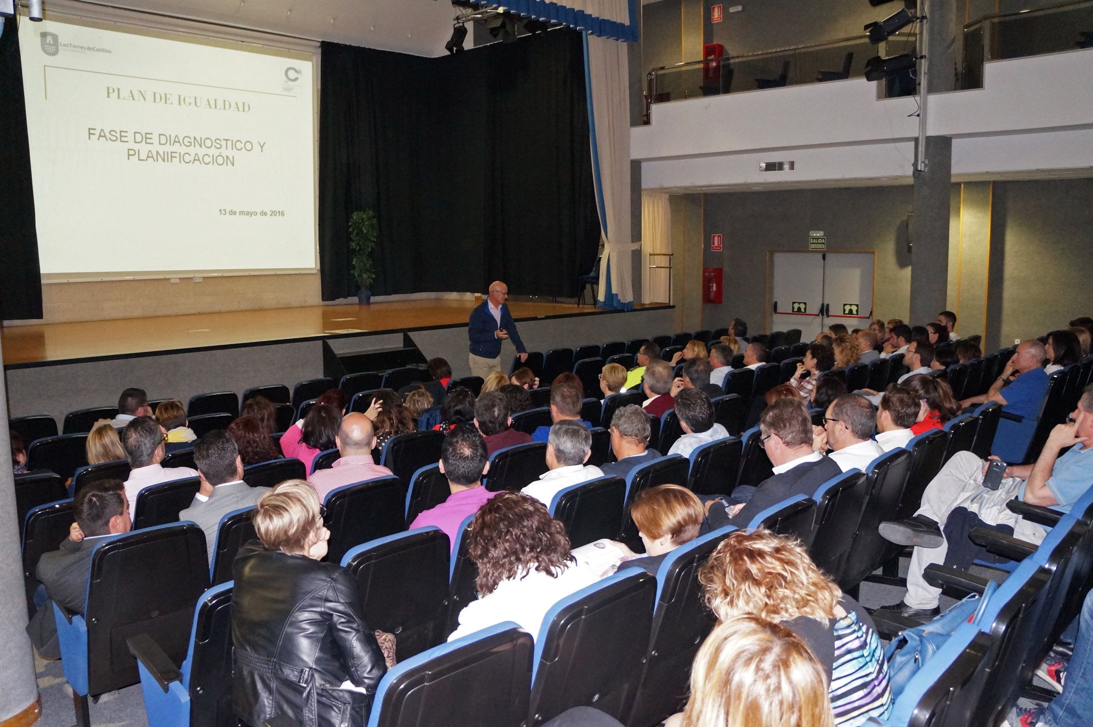 Los empleados del Ayuntamiento torreño participan en la cuarta edición de la jornada “Conoce tu empresa”