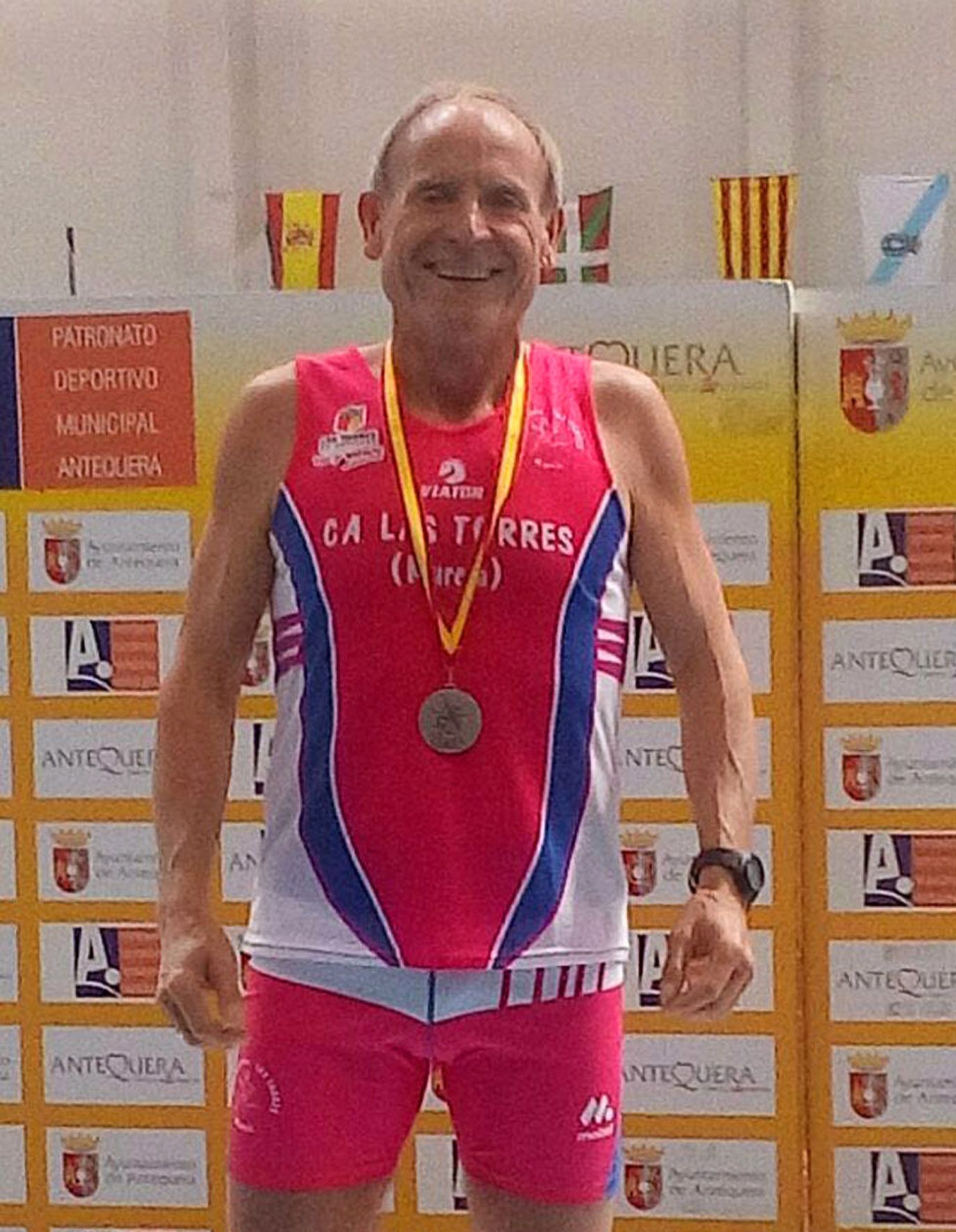 El atleta torreño Ángel Salinas