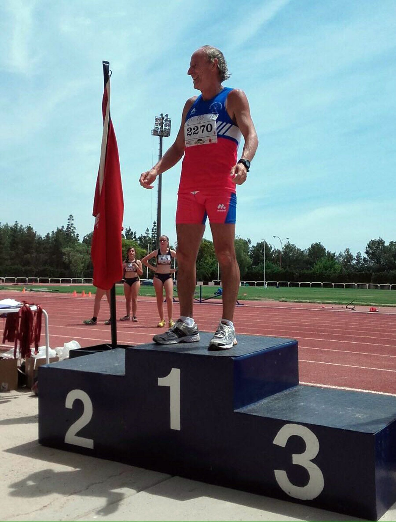 Otros tres oros para el atleta torreño Ángel Salinas en los Regionales de veteranos3