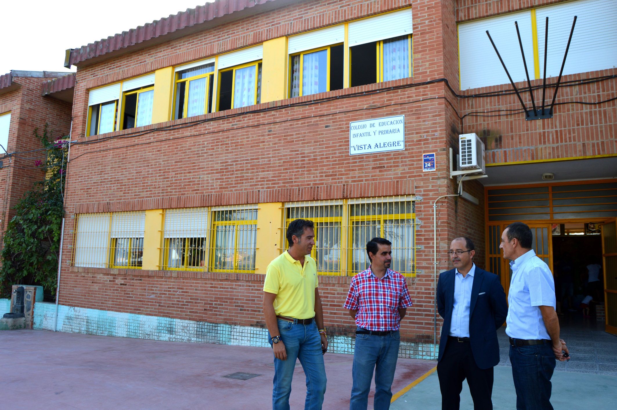 El director general de Universidades e Investigación visita el colegio Vista Alegre en el inicio del curso escolar5