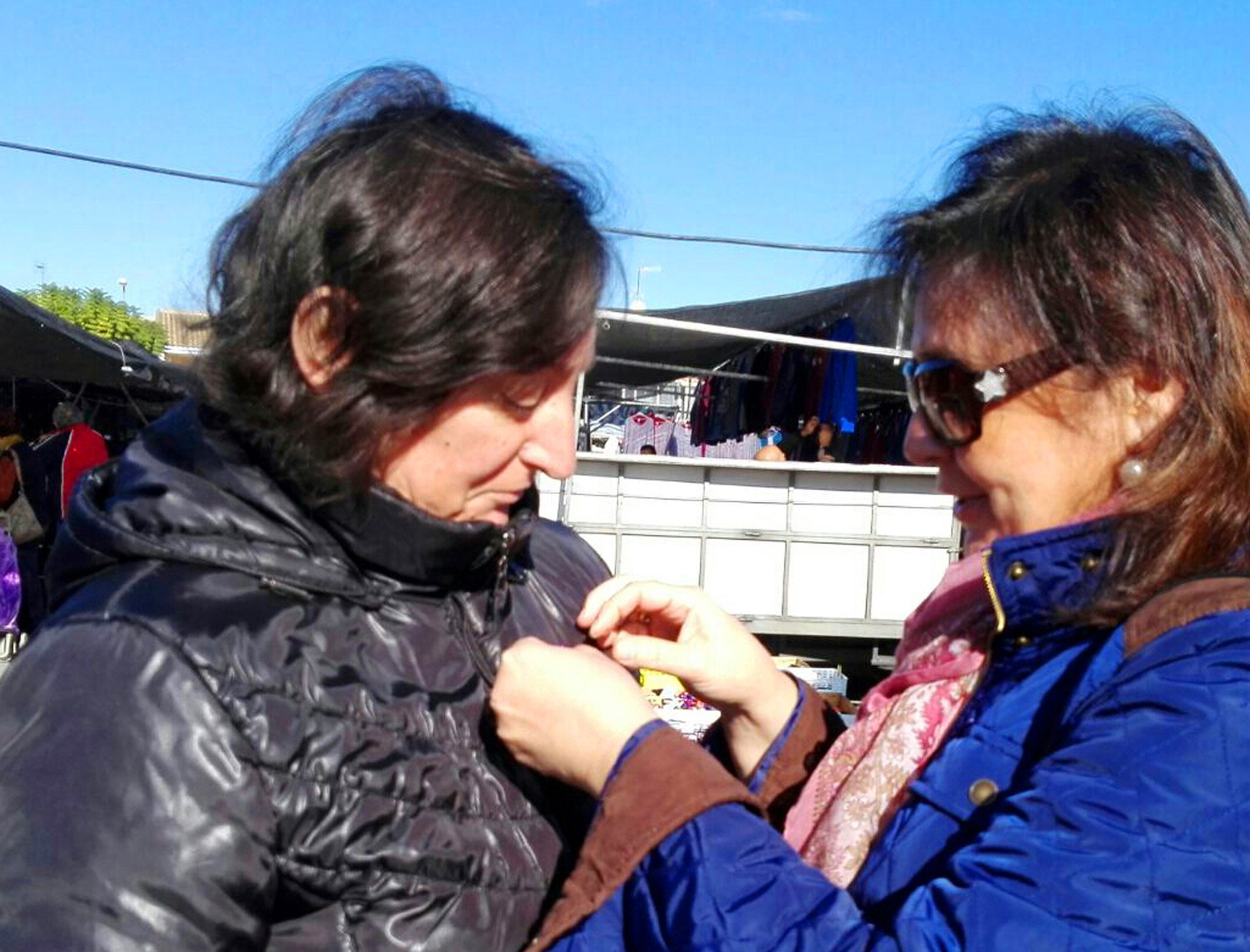 las-torres-de-cotillas-celebra-el-dia-contra-la-violencia-de-genero-en-el-mercado-semanal5