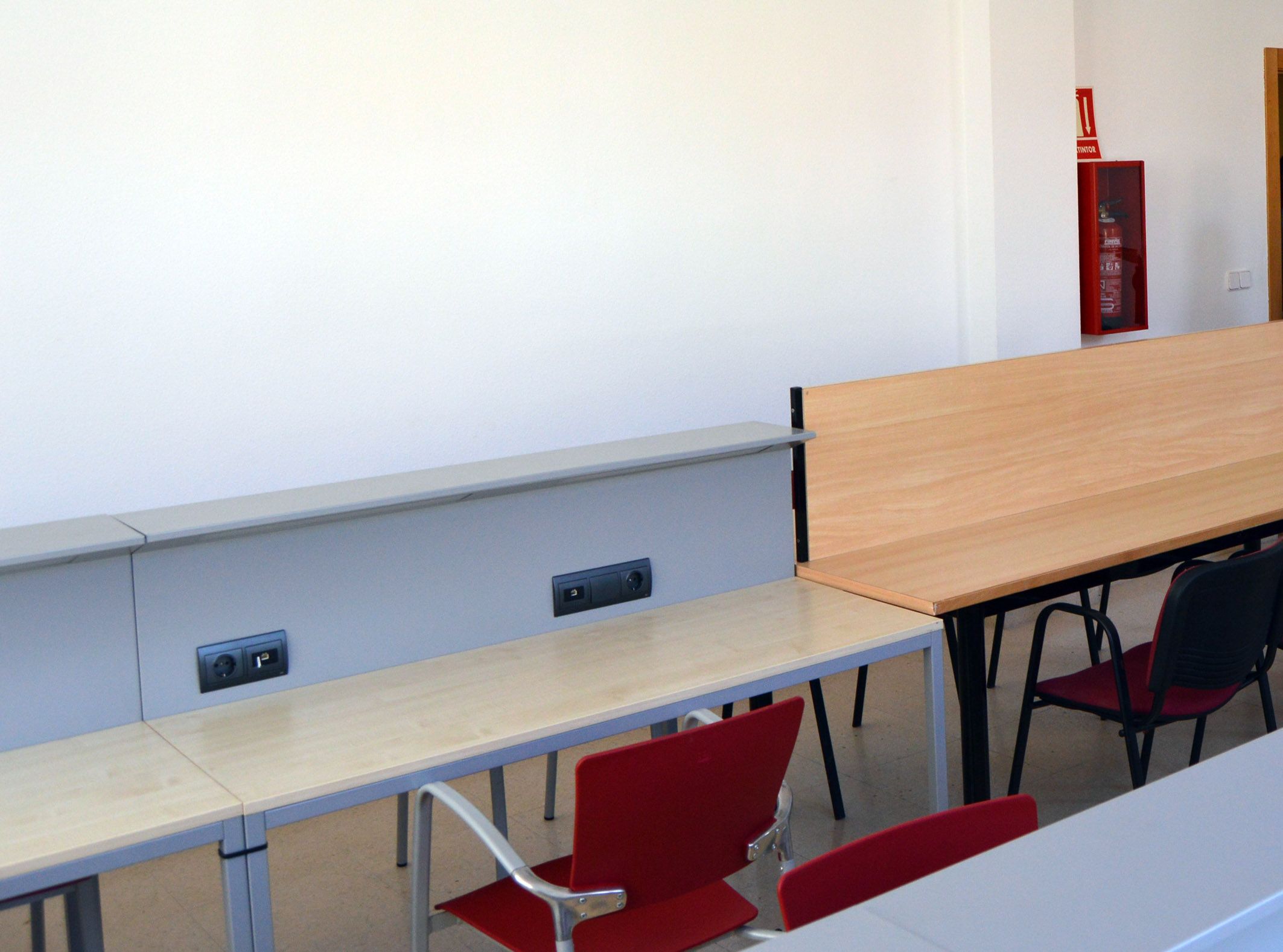 aula-de-estudio-24-horas-las-torres-de-cotillas