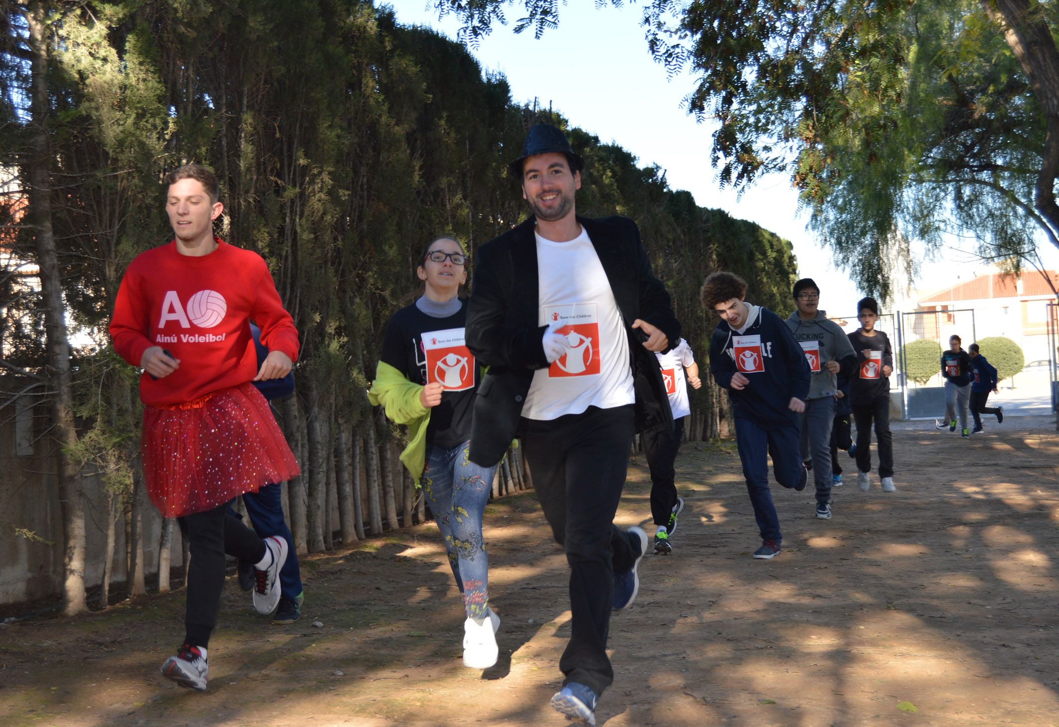 el-ies-salvador-sandoval-cierra-una-nueva-semana-solidaria-con-la-carrera-en-favor-de-save-the-children6