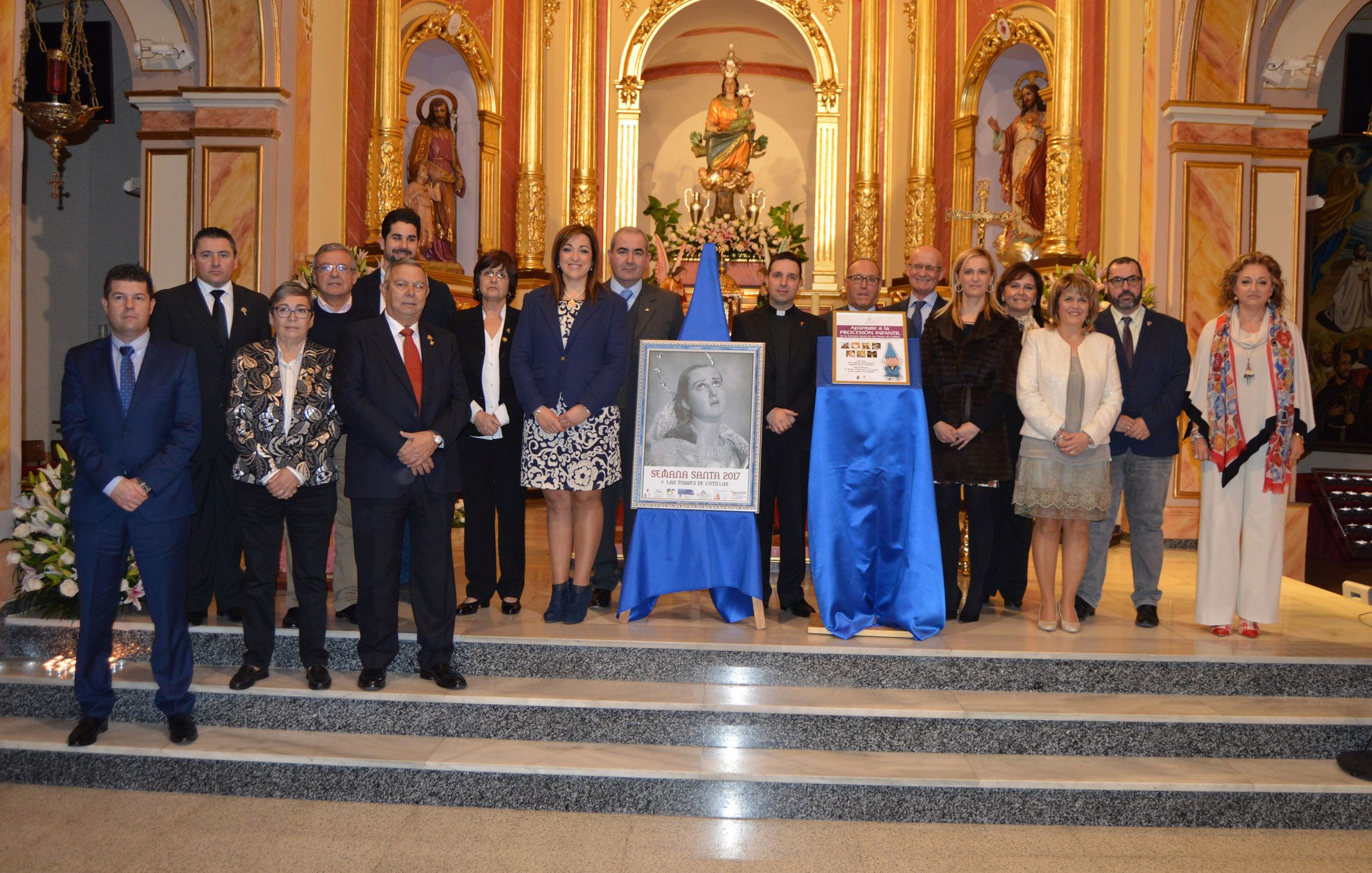 La Semana Santa 2017 de Las Torres de Cotillas se rinde a la Virgen de los Dolores en su cartel8