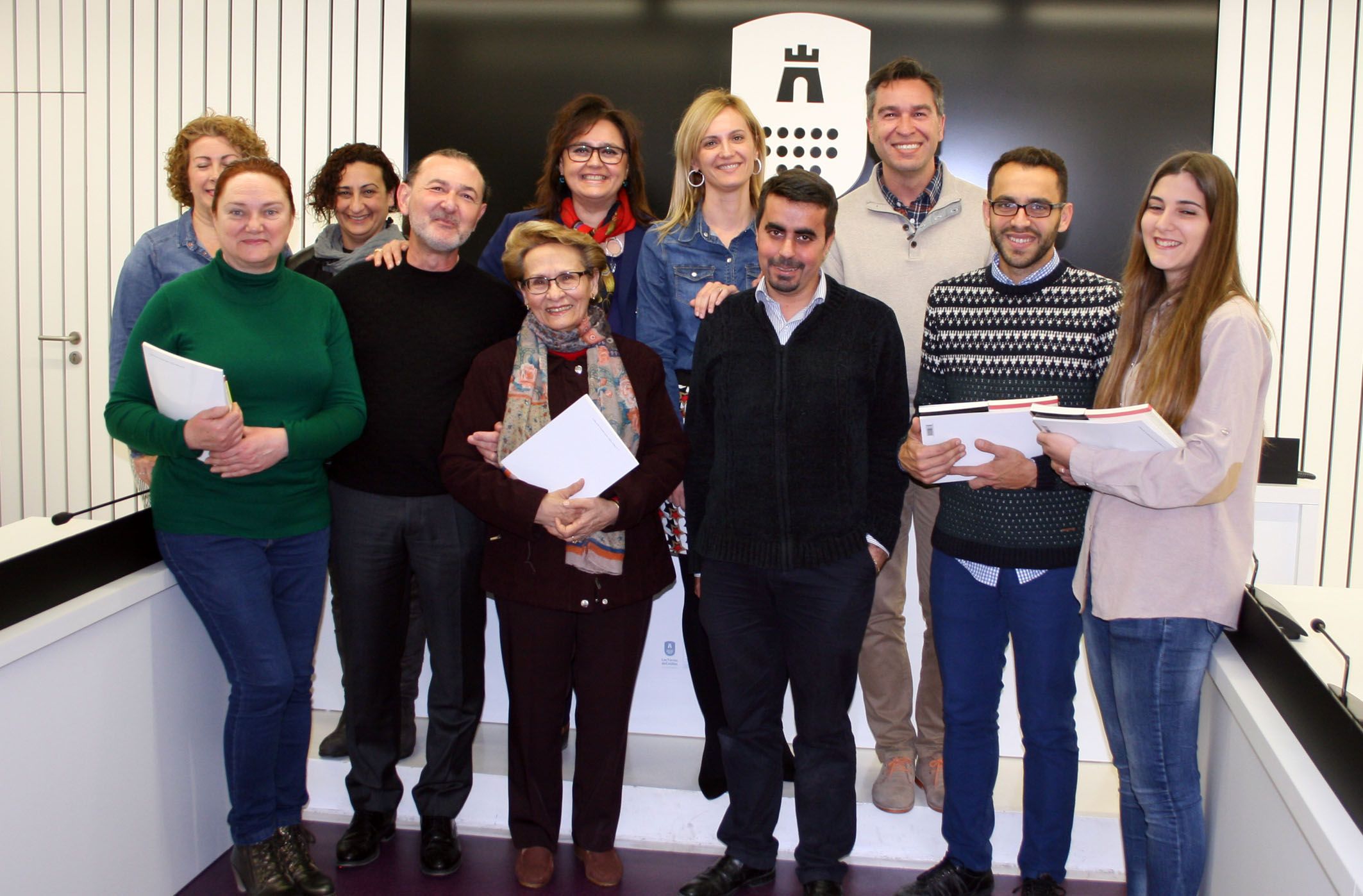 La “Fundación Carmen Montero” sigue con sus donaciones literarias a las asociaciones culturales de Las Torres de Cotillas3