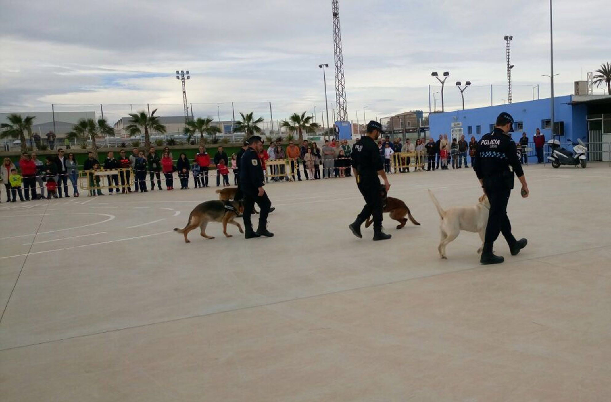 II exhibición unidad canina - Las Torres de Cotillas