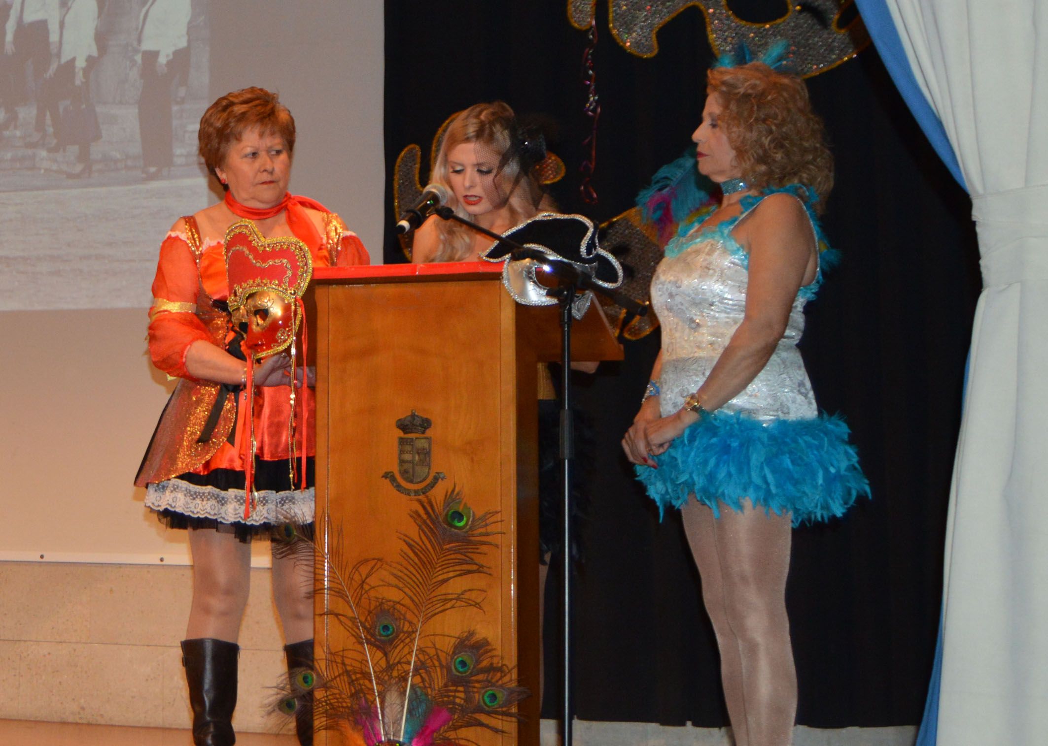 La asociación de mujeres “Isabel González” pregona el Carnaval de Las Torres de Cotillas 3