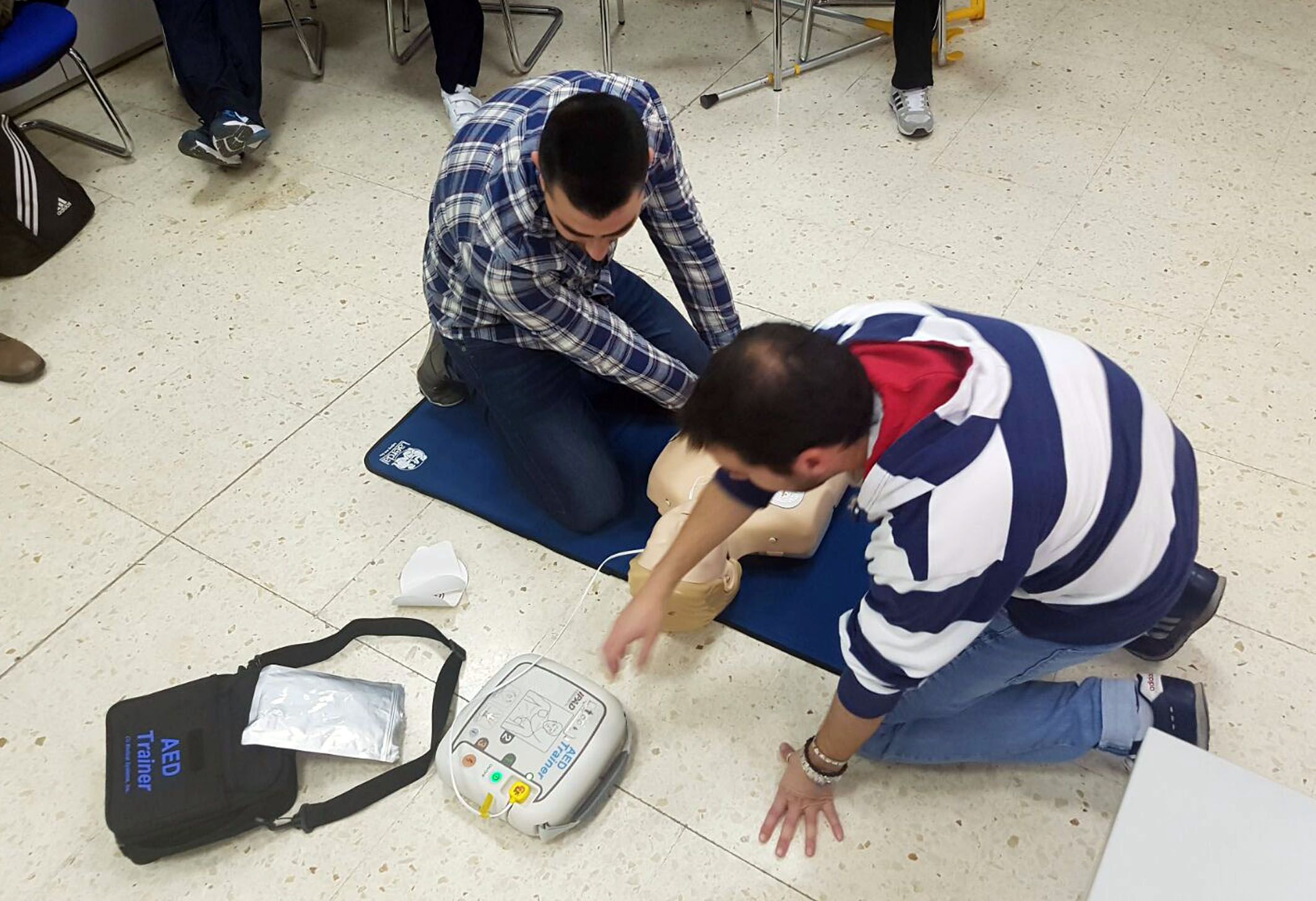 Las Torres de Cotillas ya ha formado a 40 monitores deportivos en el manejo de desfibriladores semiautomáticos2