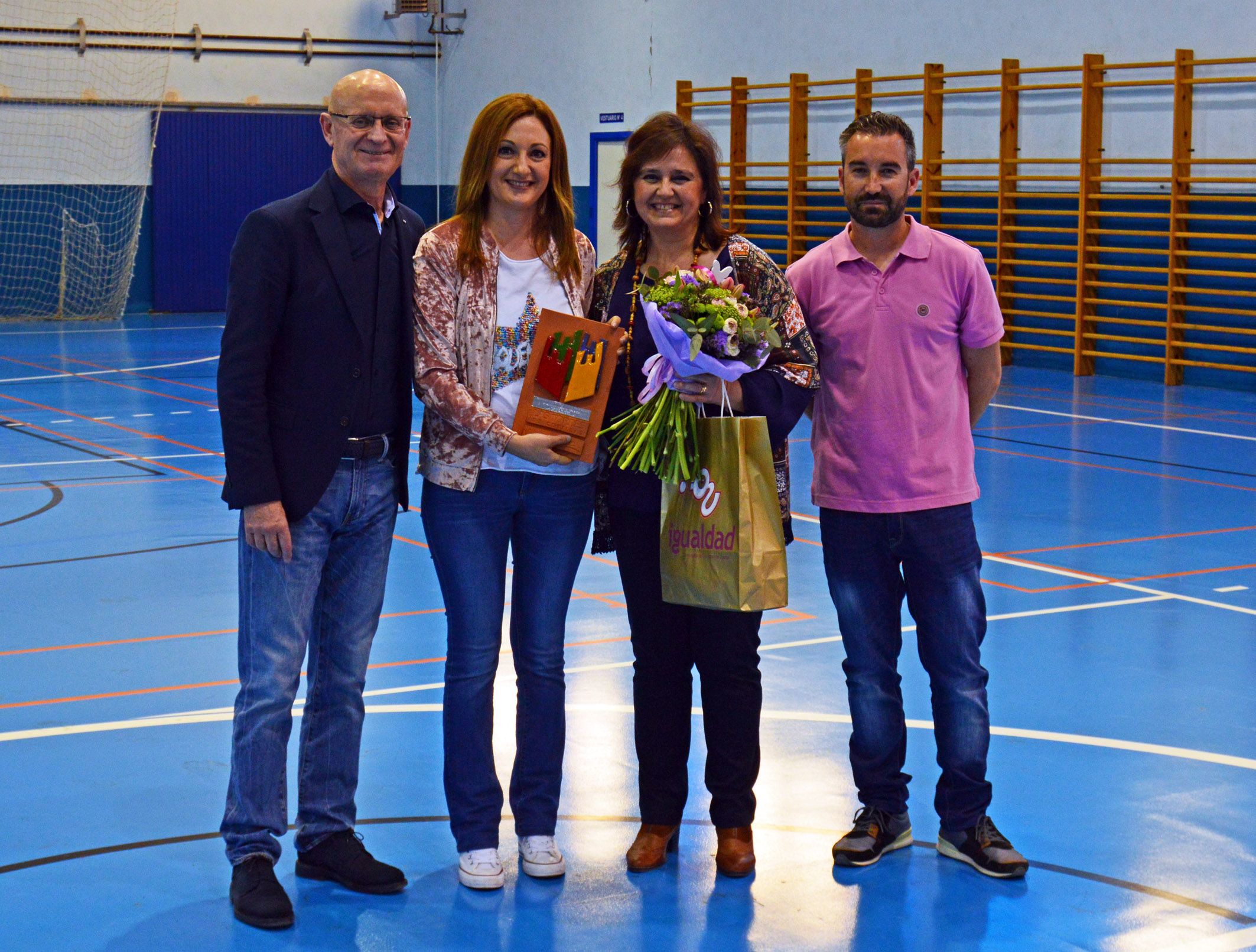 Partido de fúbol sala femenino por la igualdad - 8 de marzo Las Torres de Cotillas4