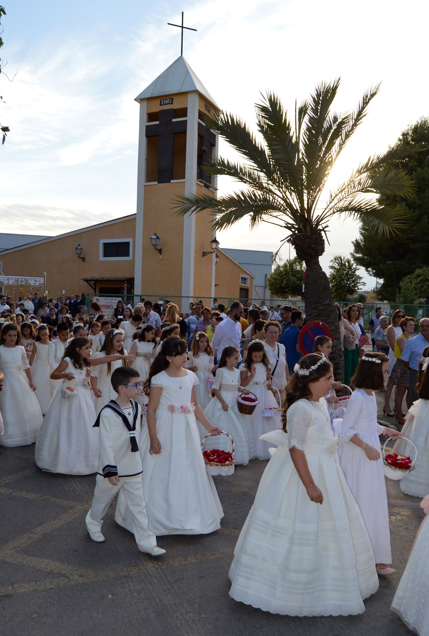 La procesión del Corpus Christi recorre un año más las calles de Las Torres de Cotillas3