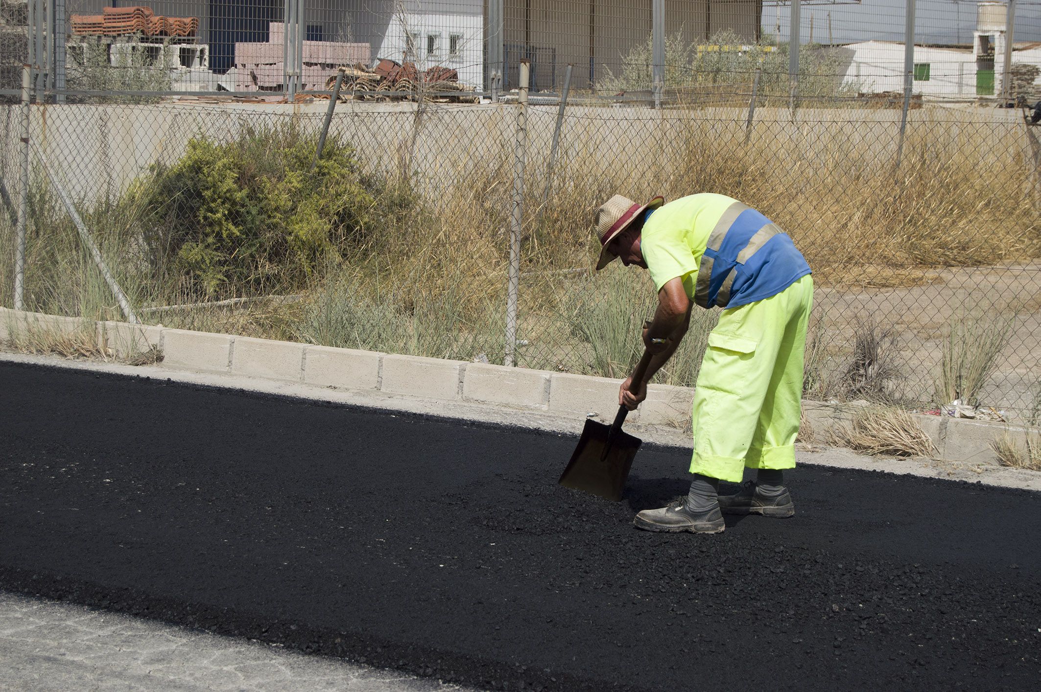 Comienzan las obras de renovación integral del asfaltado de la avenida del Trabajo2